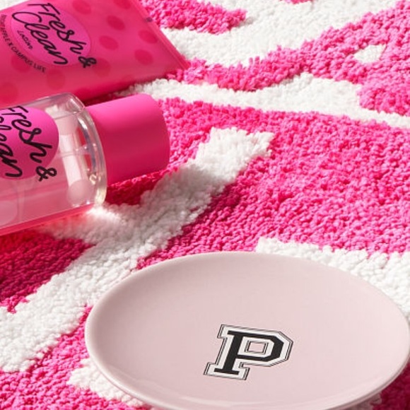 VS Fresh Clean Lot Bundle Mist Lotion Dish Soap Rug Victoria’s Secret Gift Set - Picture 4 of 8